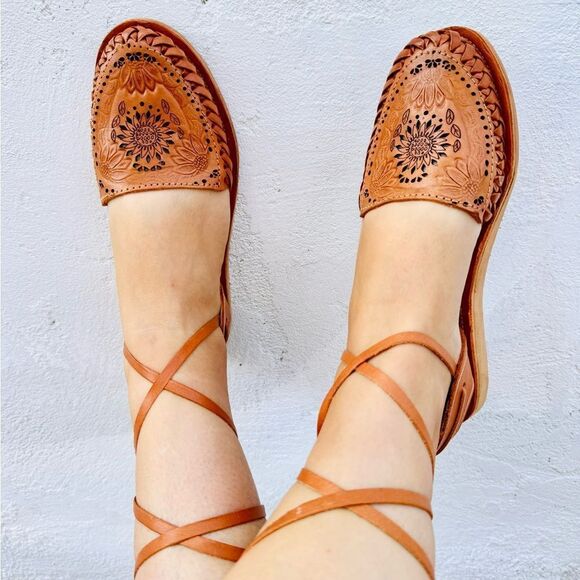 Handmade Tie Huarache  - Picture 1 of 5
